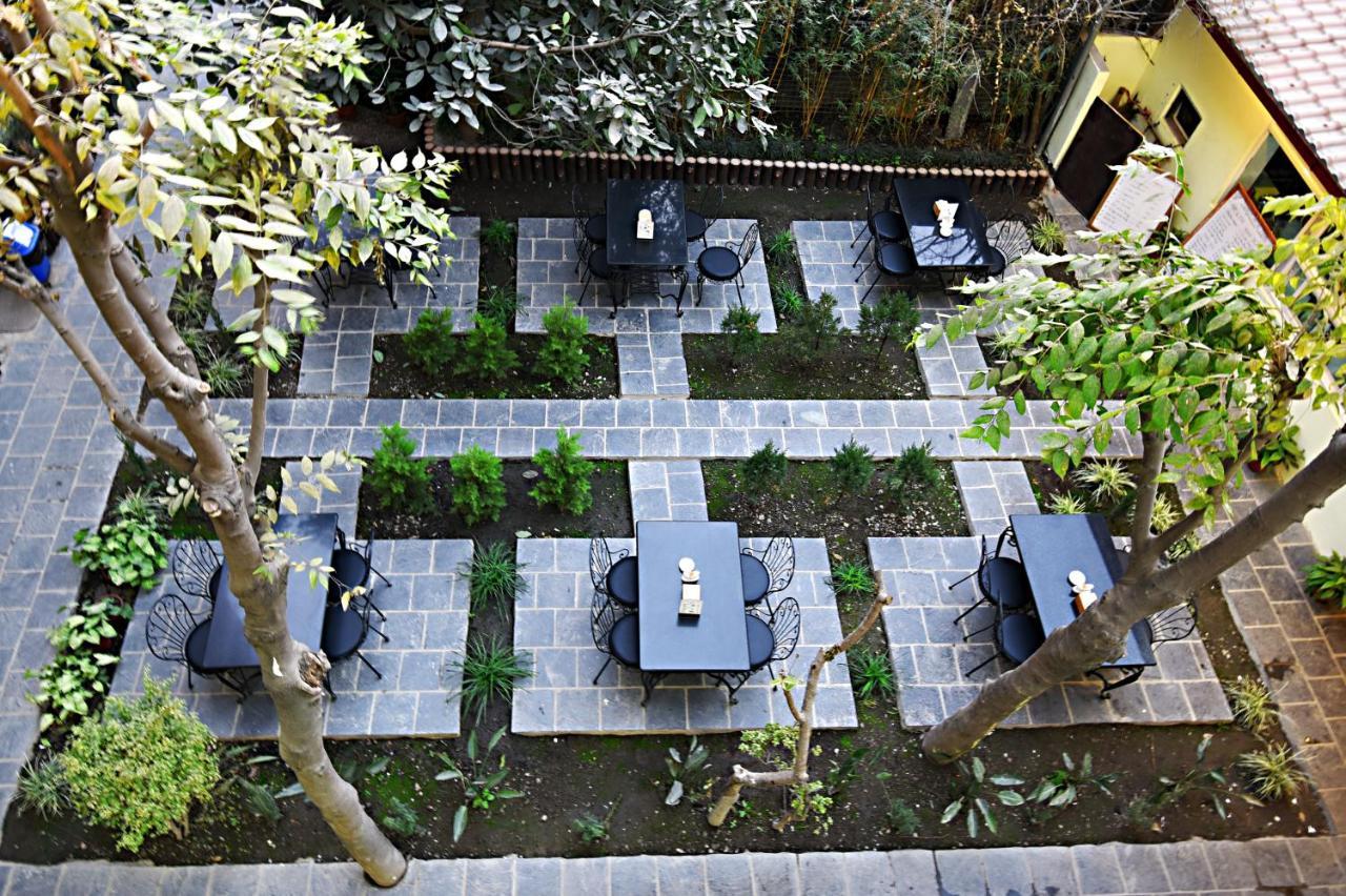 Hotel Sapana Garden Kathmandu Exterior foto